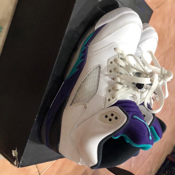 Jordan “Grape” 5s - Picture 2 of 5